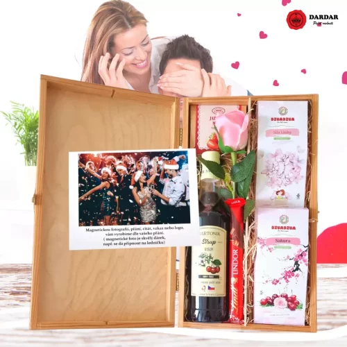 Dřevěná kazeta Love Collection - Varianta zboží: Ozdobný rámeček růžová + 120 Kč